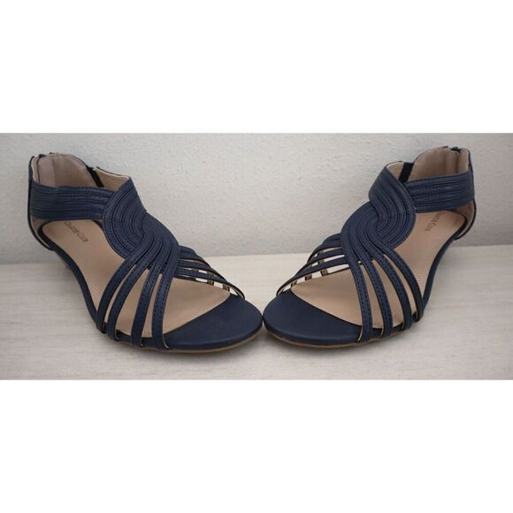 Charter Club Women's Sz 8 M Navy Ginifur 2 Faux Leather Strappy Wedge Sandals - Picture 7 of 11